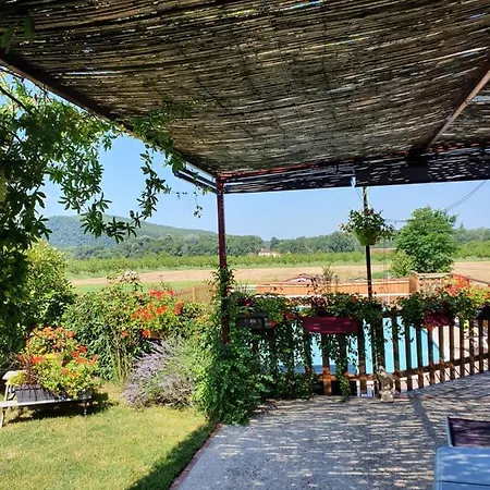 Maison Chaleureuse Hébergement de vacances *